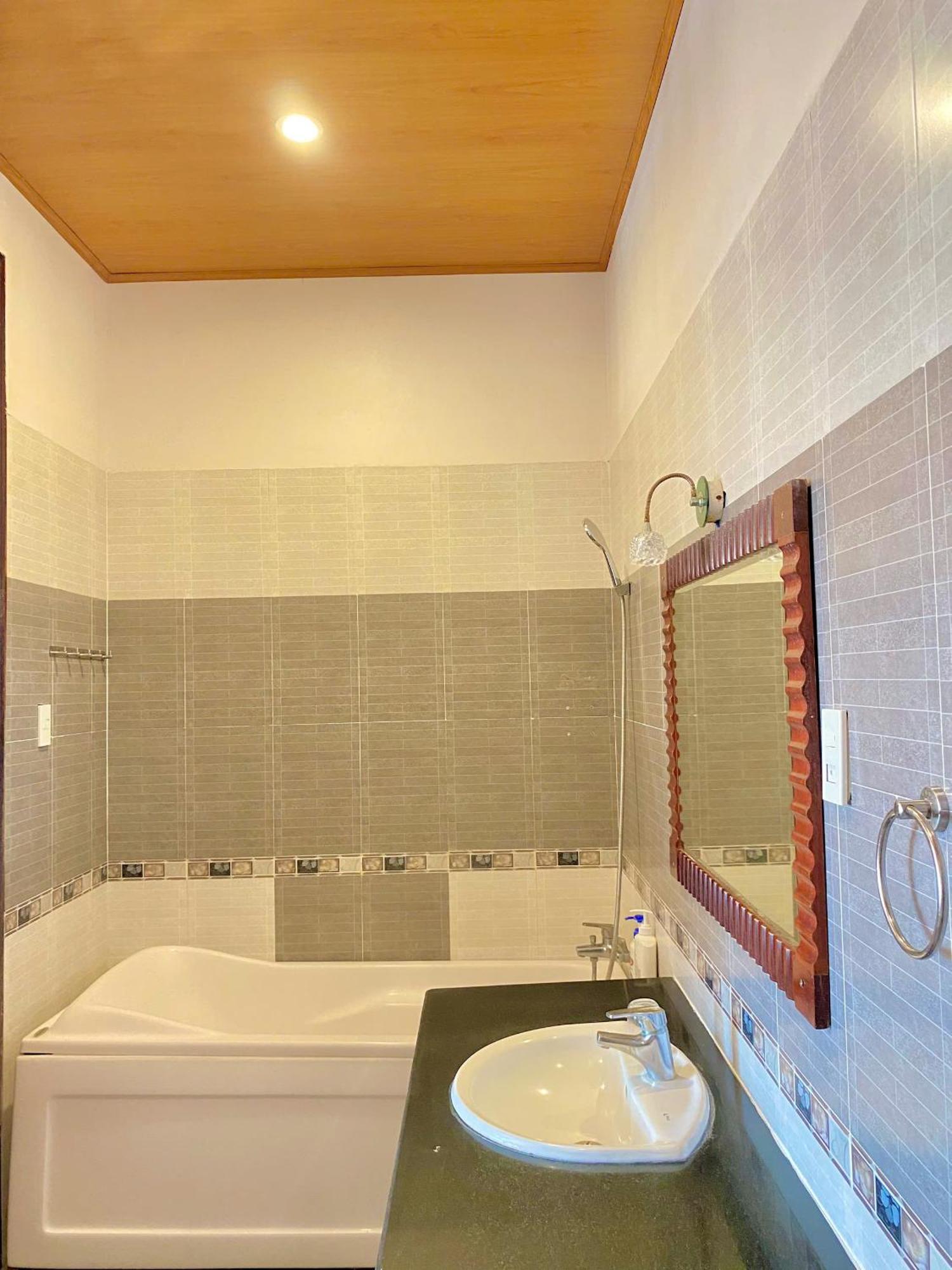Phuc Hung 2 Hotel 락자 외부 사진