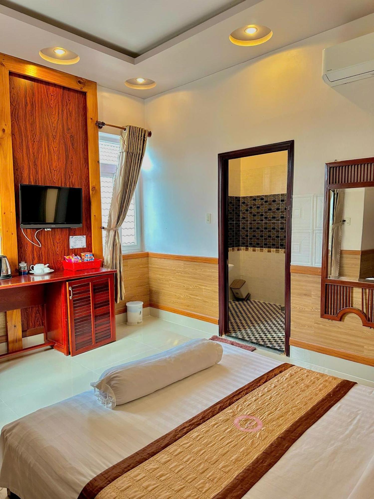 Phuc Hung 2 Hotel 락자 외부 사진