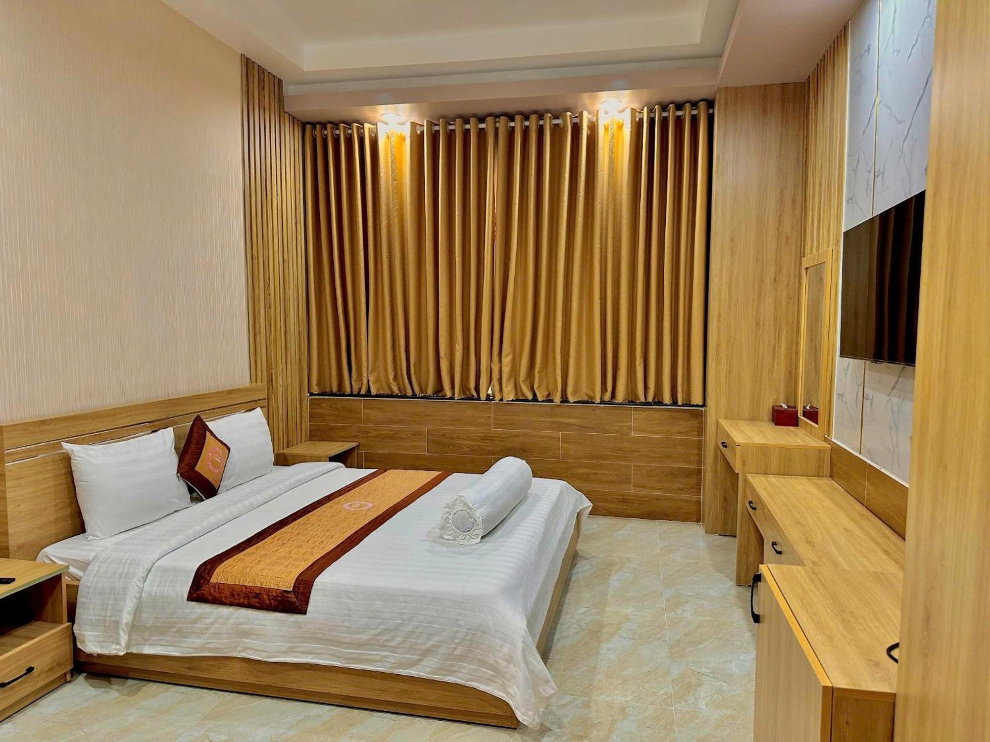 Phuc Hung 2 Hotel 락자 외부 사진