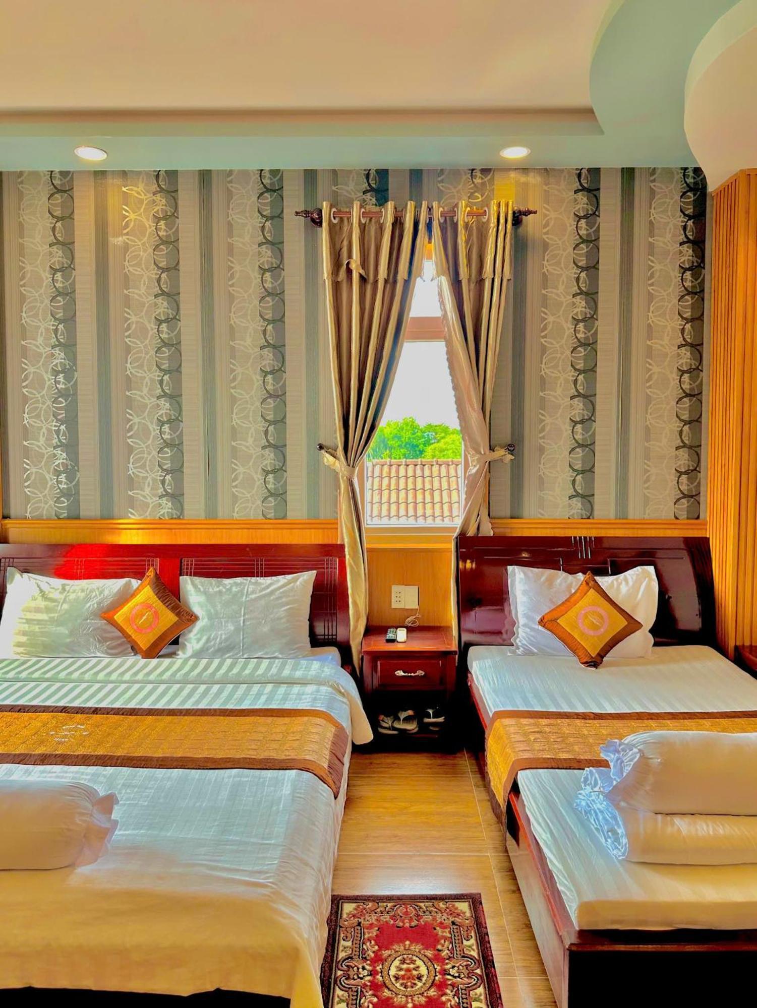 Phuc Hung 2 Hotel 락자 외부 사진