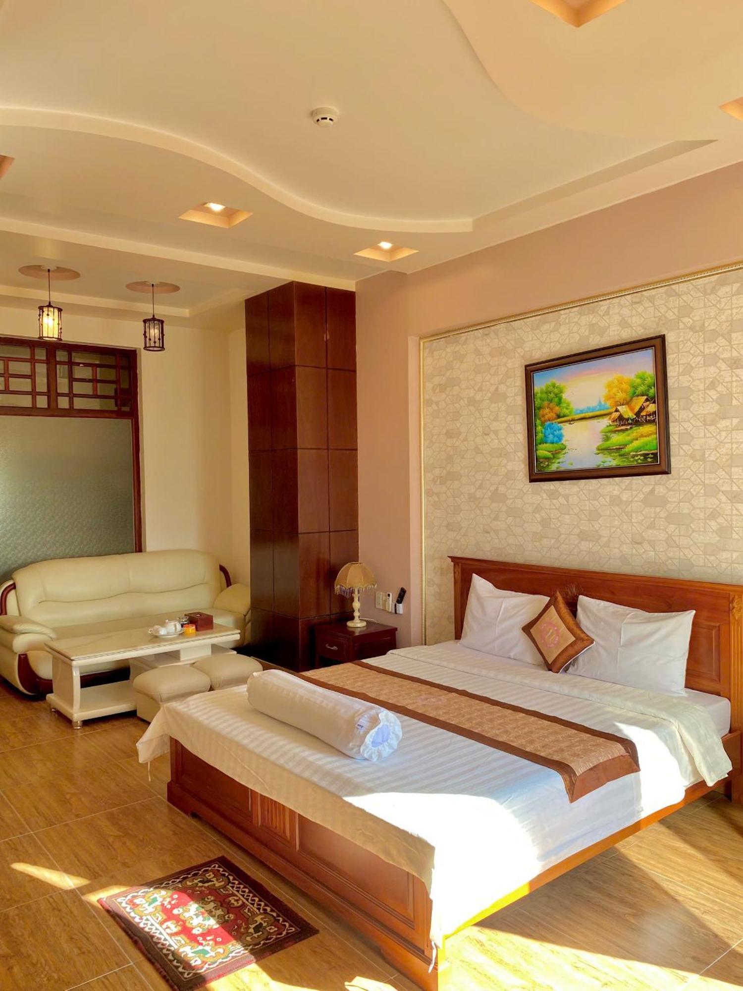 Phuc Hung 2 Hotel 락자 외부 사진