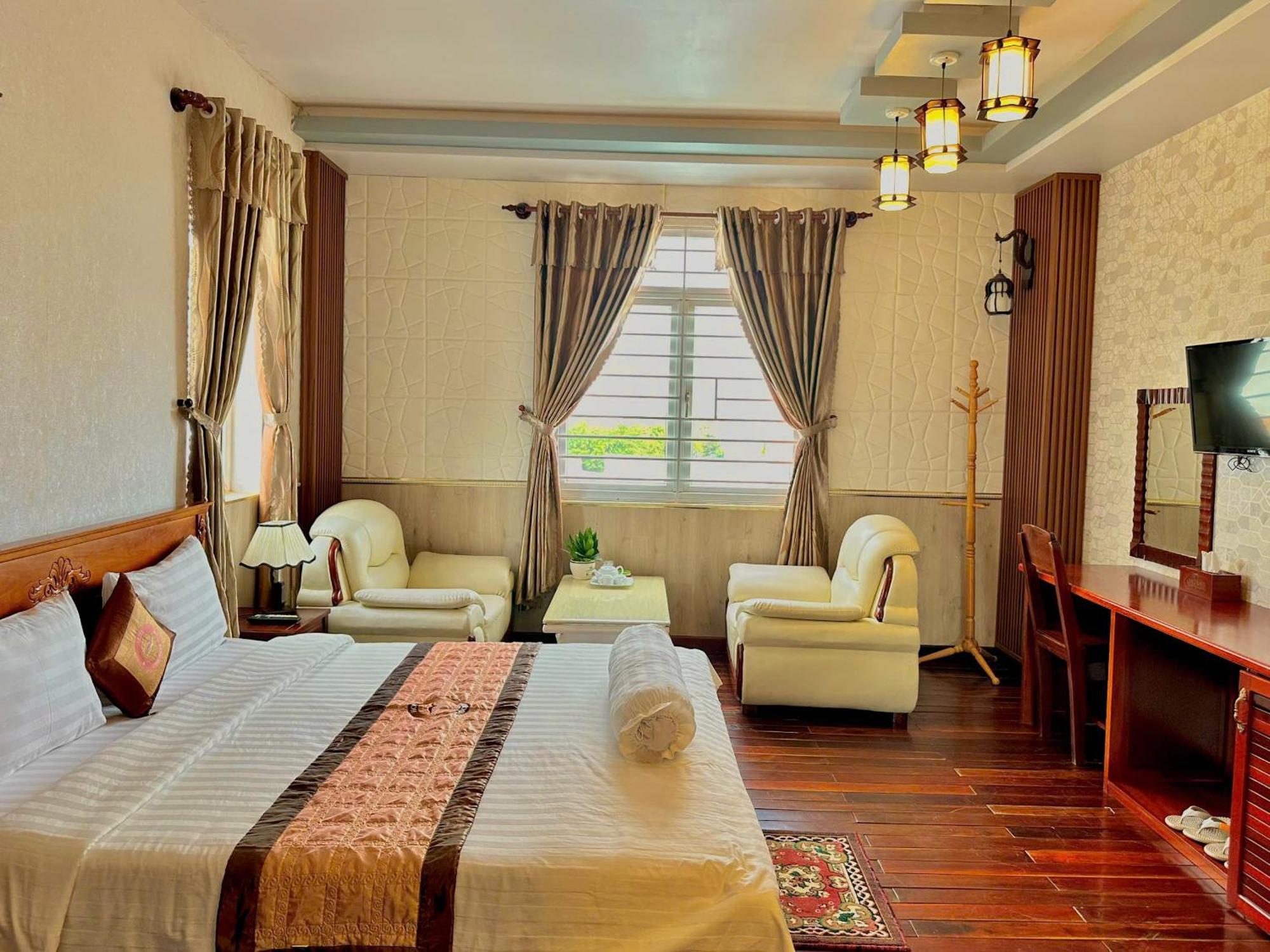 Phuc Hung 2 Hotel 락자 외부 사진