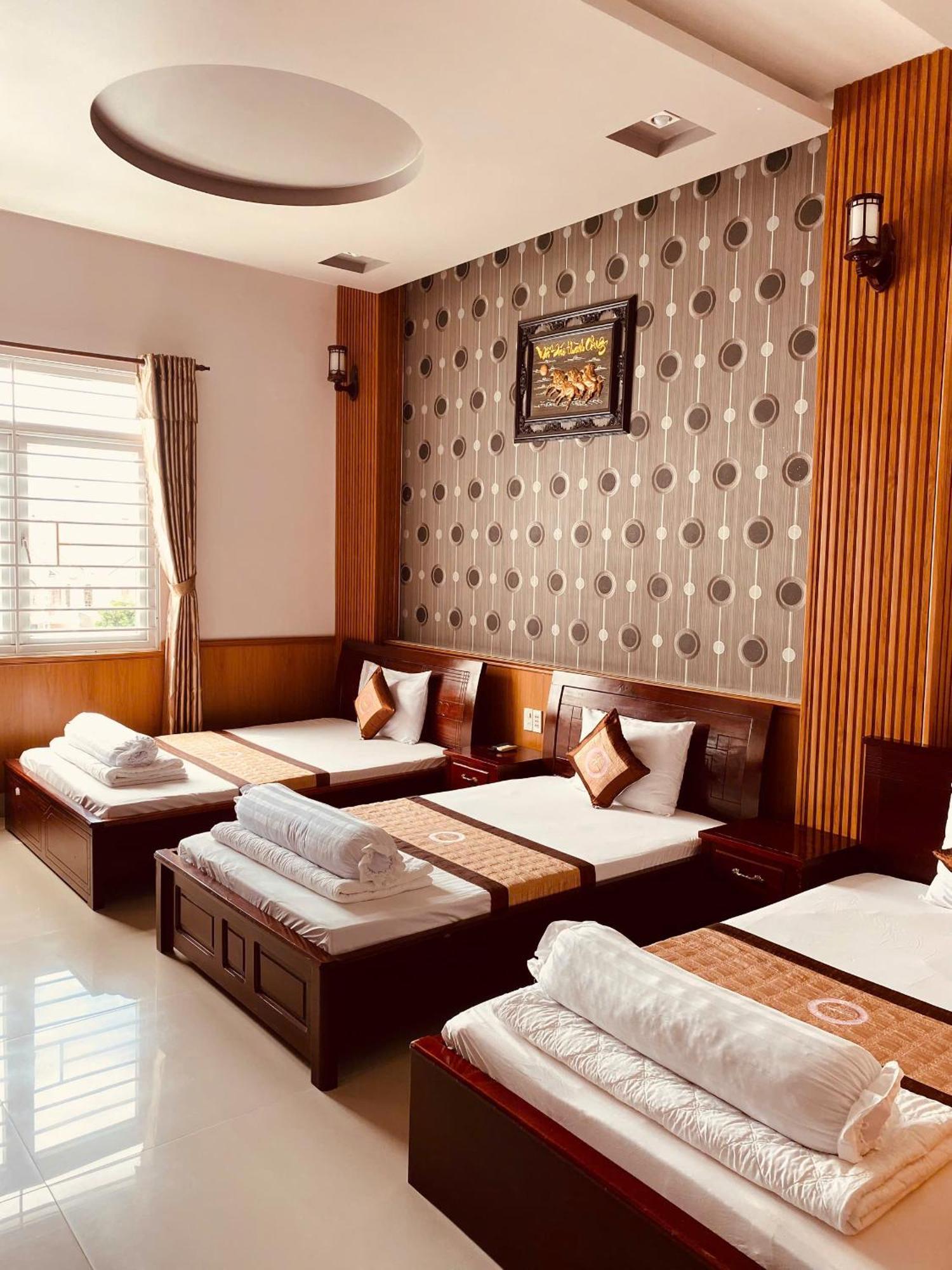 Phuc Hung 2 Hotel 락자 외부 사진