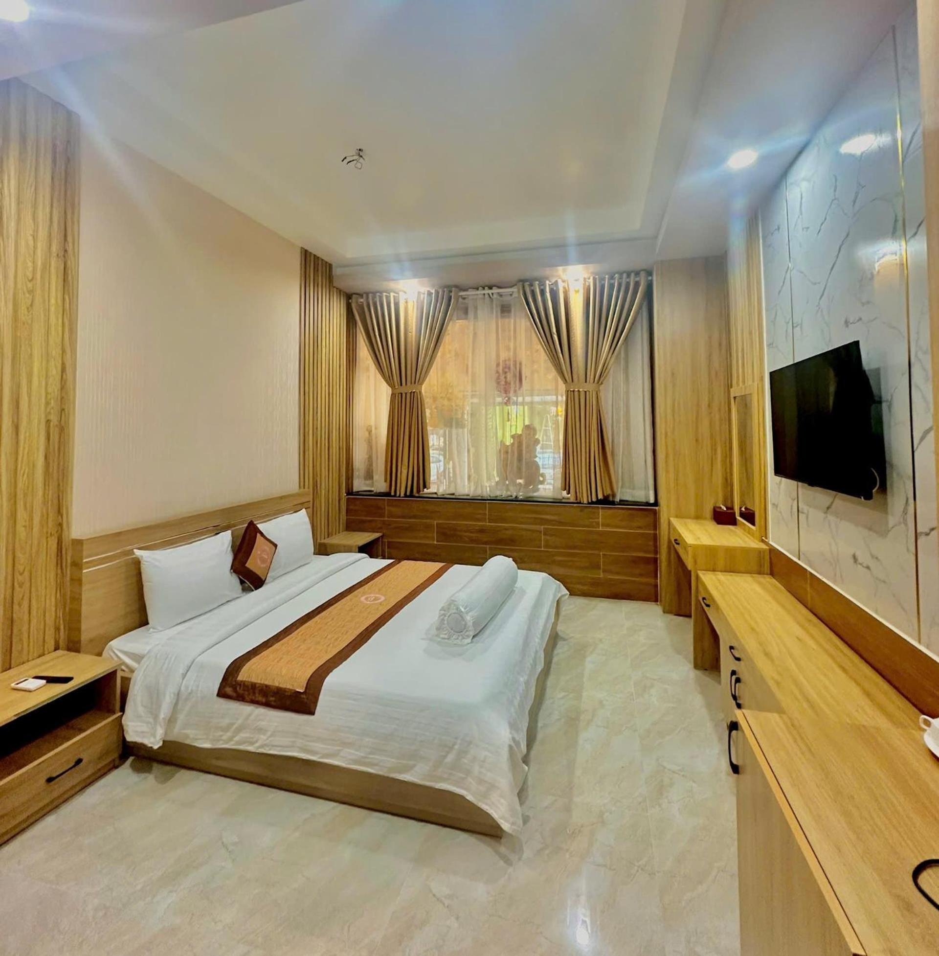 Phuc Hung 2 Hotel 락자 외부 사진