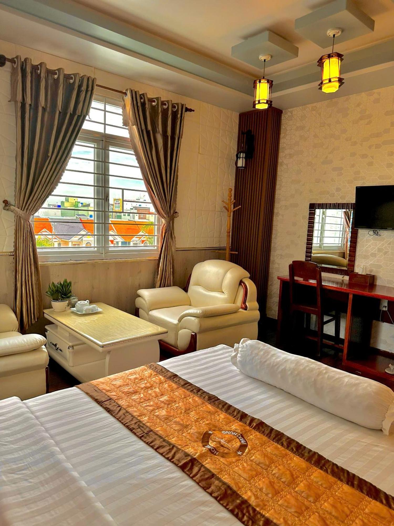 Phuc Hung 2 Hotel 락자 외부 사진