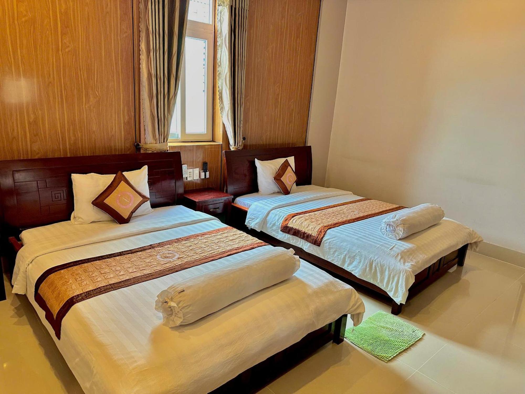 Phuc Hung 2 Hotel 락자 외부 사진