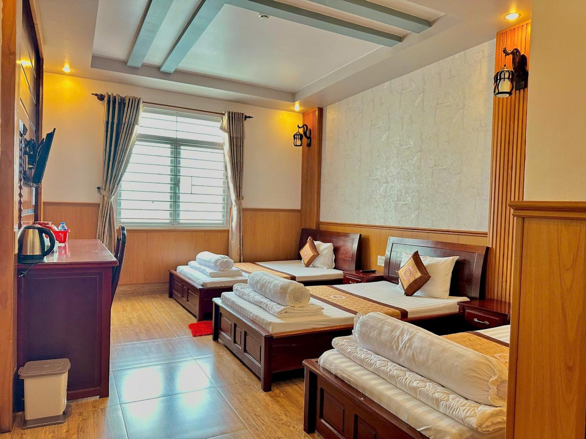 Phuc Hung 2 Hotel 락자 외부 사진