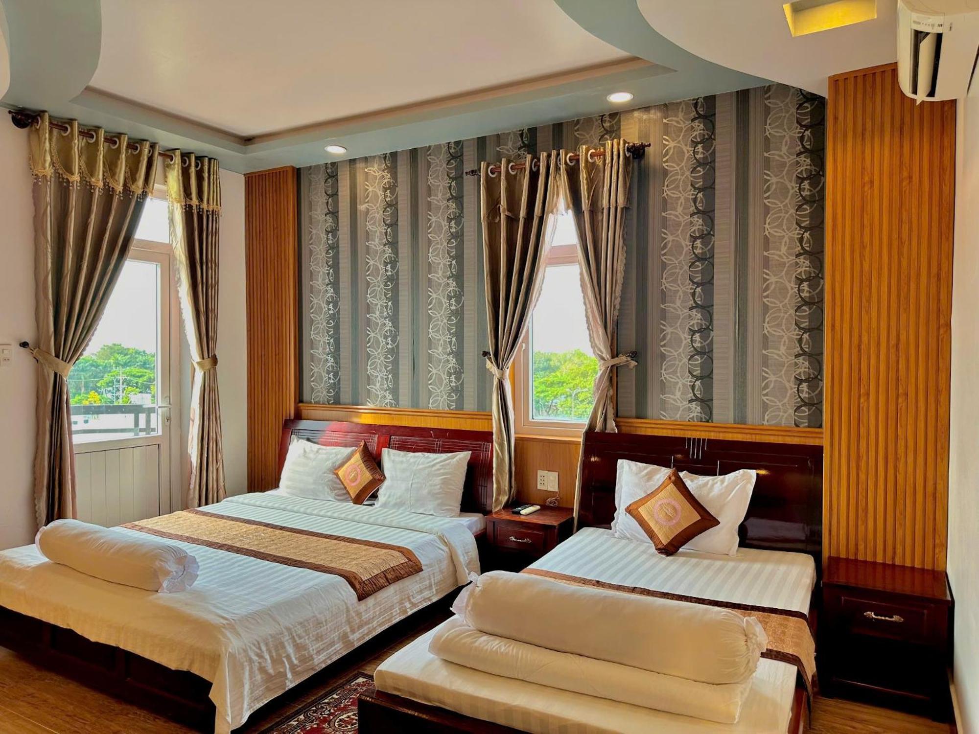 Phuc Hung 2 Hotel 락자 외부 사진